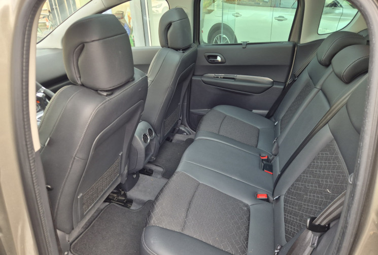 Peugeot 3008 1.6 BlueHDi 120 Allure EAT6 Distri ok