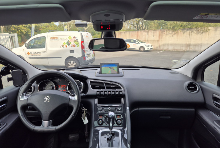 Peugeot 3008 1.6 BlueHDi 120ch Allure EAT6