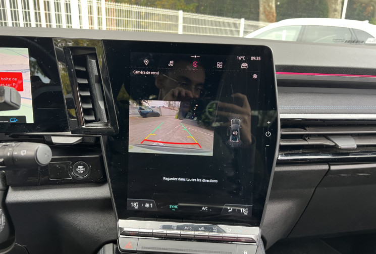 Renault Austral E-Tech Hybrid 200 Techno Esprit Alpine / Suivi Renault / Carplay 