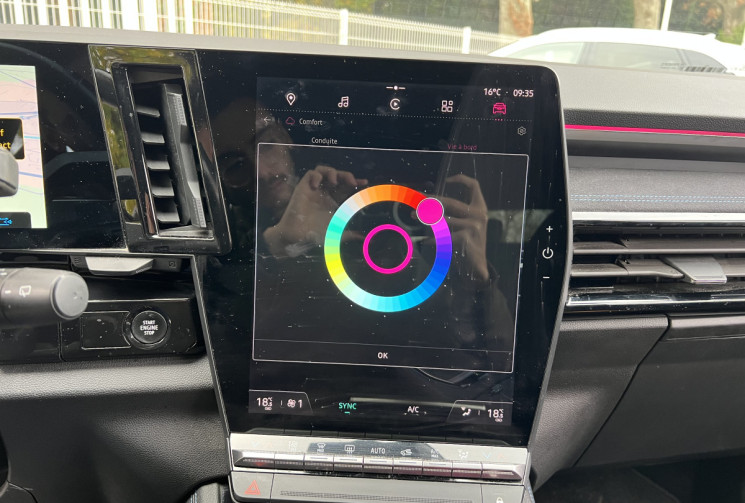 Renault Austral E-Tech Hybrid 200 Techno Esprit Alpine / Suivi Renault / Carplay 