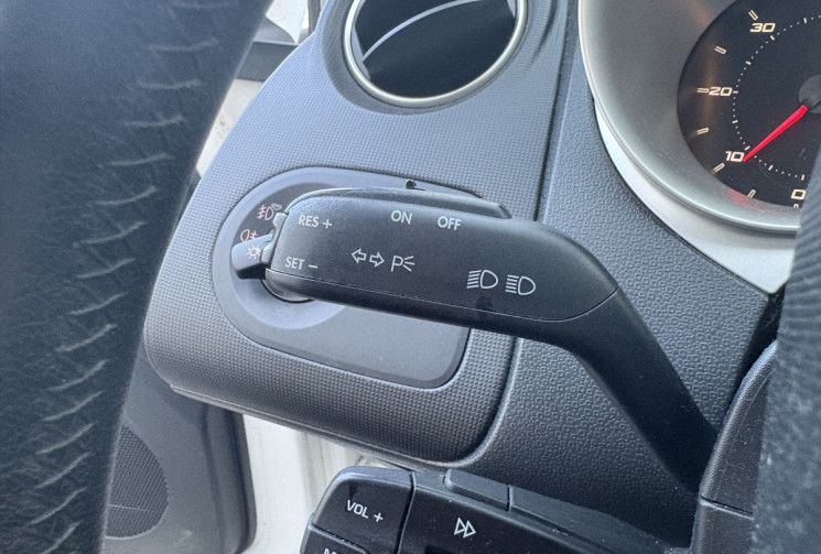 SEAT Ibiza 1.9 TDI 105cv SPORT * Clim Auto * Bluetooth * 3 portes * Distribution OK