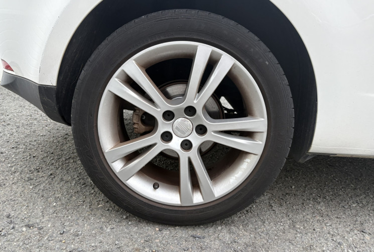 SEAT Ibiza 1.9 TDI 105cv SPORT * Clim Auto * Bluetooth * 3 portes * Distribution OK