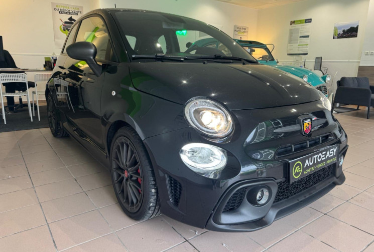 Abarth 500 1.4 Turbo T-Jet 180ch 695 Competizione Full Black