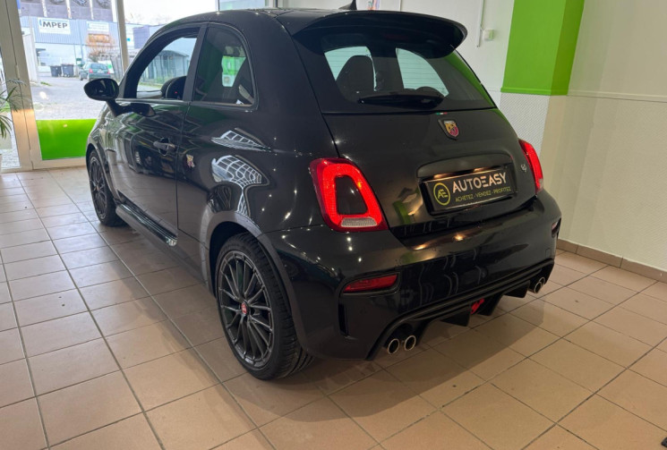 Abarth 500 1.4 Turbo T-Jet 180ch 695 Competizione Full Black