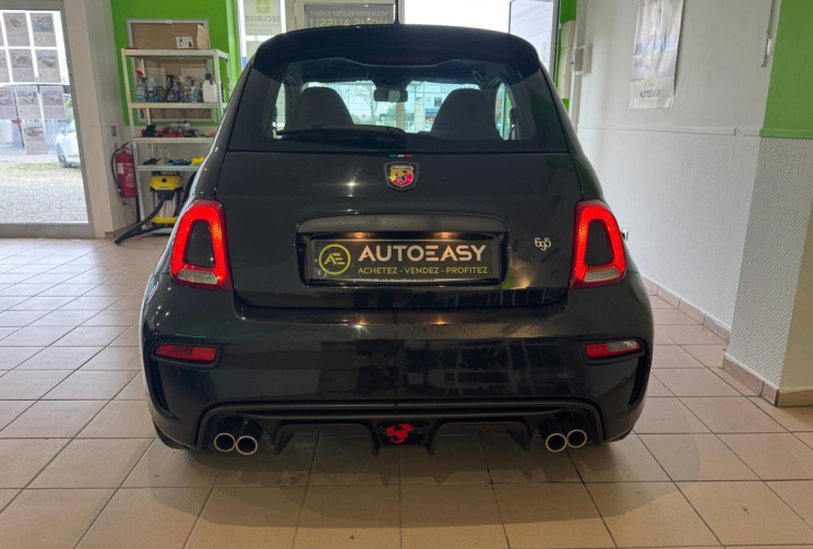 Abarth 500 1.4 Turbo T-Jet 180ch 695 Competizione Full Black