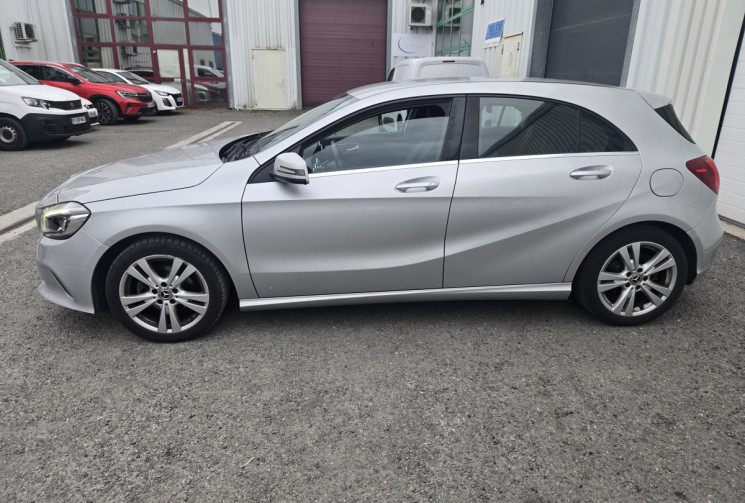 Mercedes Classe A 180 d Sensation 7G-DCT * camera * palettes au volant * clim bi-zone*