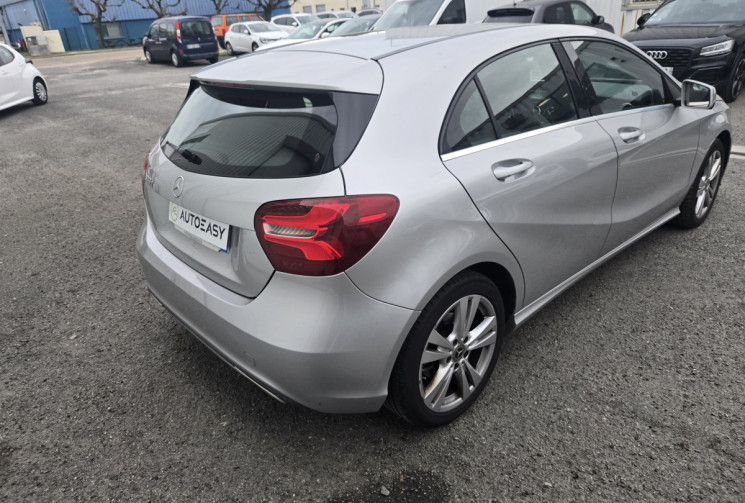 Mercedes Classe A 180 d Sensation 7G-DCT * camera * palettes au volant * clim bi-zone*