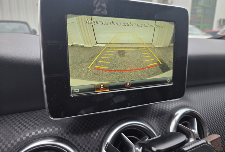 Mercedes Classe A 180 d Sensation 7G-DCT * camera * palettes au volant * clim bi-zone*