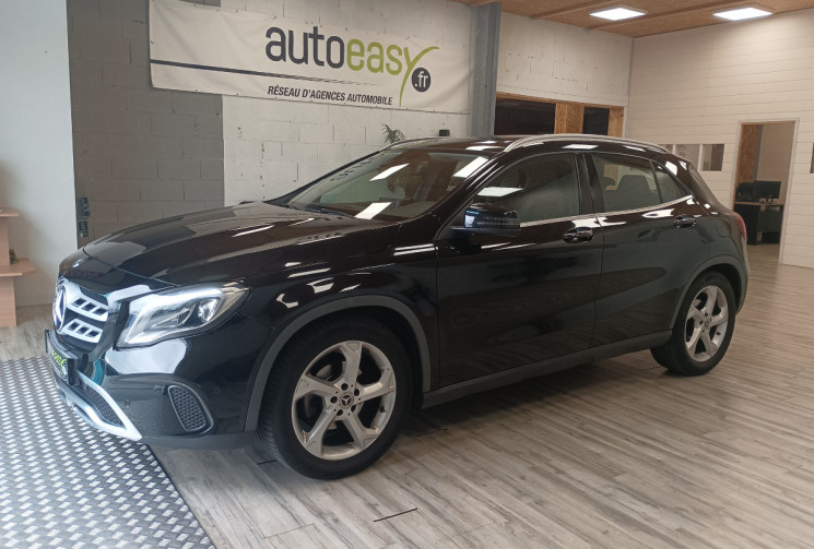 Mercedes GLA 200 (X156) Phase 2  1.6 i 16V 7G-DCT 156 cv Boîte auto