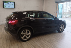 Mercedes GLA 200 (X156) Phase 2  1.6 i 16V 7G-DCT 156 cv Boîte auto