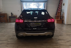 Mercedes GLA 200 SENSATION (X156) Phase 2  1.6 i 16V 7G-DCT 156 cv Boîte auto
