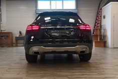 Mercedes GLA 200 SENSATION (X156) Phase 2  1.6 i 16V 7G-DCT 156 cv Boîte auto