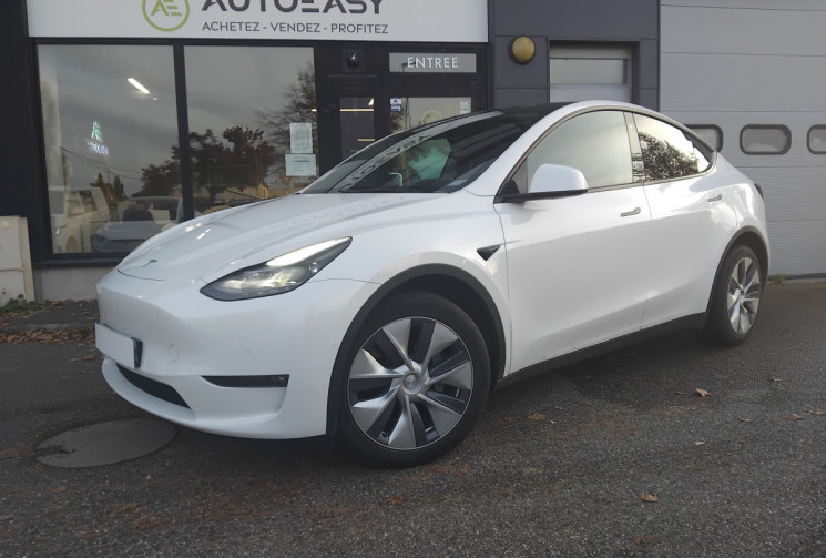 Tesla Model Y LONG RANGE DUAL MOTOR AWD 514 cv - Attelage
