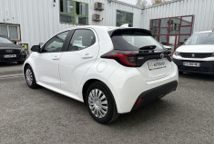Toyota Yaris 116h Dynamic Business 5p * Carplay * Led * Caméra * Contrat d'entretien