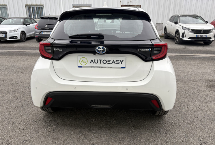 Toyota Yaris 116h Dynamic Business 5p * Carplay * Led * Caméra * Contrat d'entretien