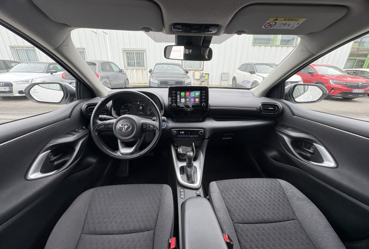 Toyota Yaris 116h Dynamic Business 5p * Carplay * Led * Caméra * Contrat d'entretien