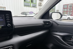 Toyota Yaris 116h Dynamic Business 5p * Carplay * Led * Caméra * Contrat d'entretien