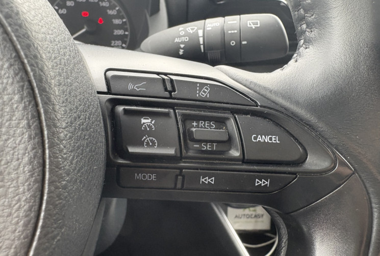 Toyota Yaris 116h Dynamic Business 5p * Carplay * Led * Caméra * Contrat d'entretien