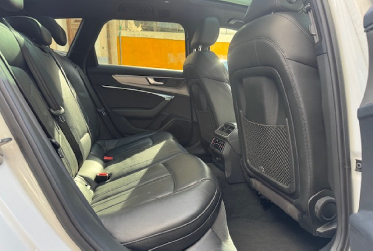 Audi A6 Avant Quattro 40 Tdi Mild Hybrid 204 cv / CARPLAY / TOIT OUVRANT / VIRTUAL COCKPIT