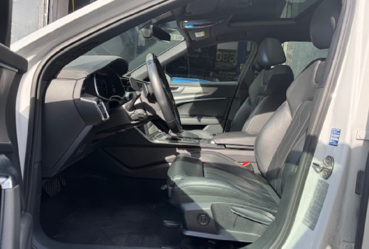 Audi A6 Avant Quattro 40 Tdi Mild Hybrid 204 cv / CARPLAY / TOIT OUVRANT / VIRTUAL COCKPIT