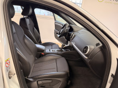 Audi A3 PHASE 2 SPORTBACK 35 1.5 TFSI S-TRONIC7 150 SLINE / SUIVI AUDI