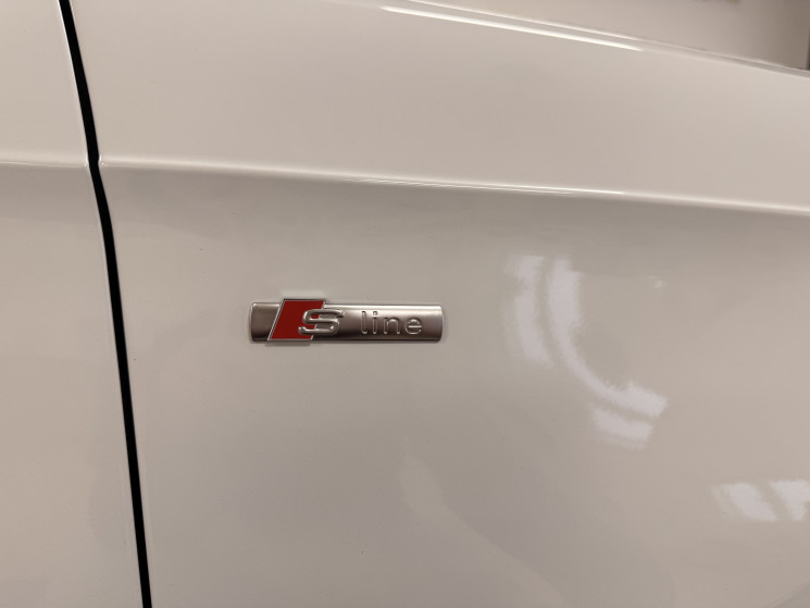 Audi A3 PHASE 2 SPORTBACK 35 1.5 TFSI S-TRONIC7 150 SLINE / SUIVI AUDI