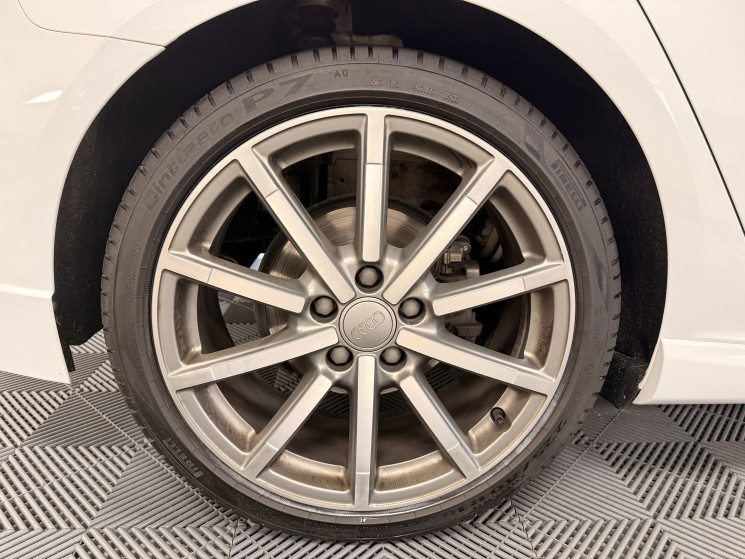 Audi A3 PHASE 2 SPORTBACK 35 1.5 TFSI S-TRONIC7 150 SLINE / SUIVI AUDI