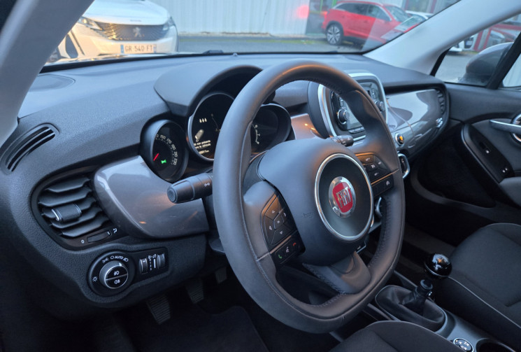 FIAT 500X 1.4 MultiAir LOUNGE * Toit ouvrant panoramique * radars de recul * clim auto bi-zone*     