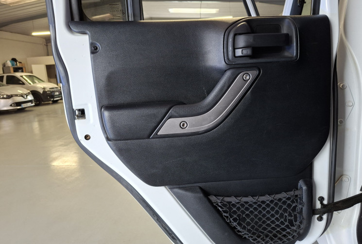 Jeep WRANGLER UNLIMITED 2.8 CRD 200 SPORT LONG HARD-TOP  5 PLACES GARANTIE 6 MOIS