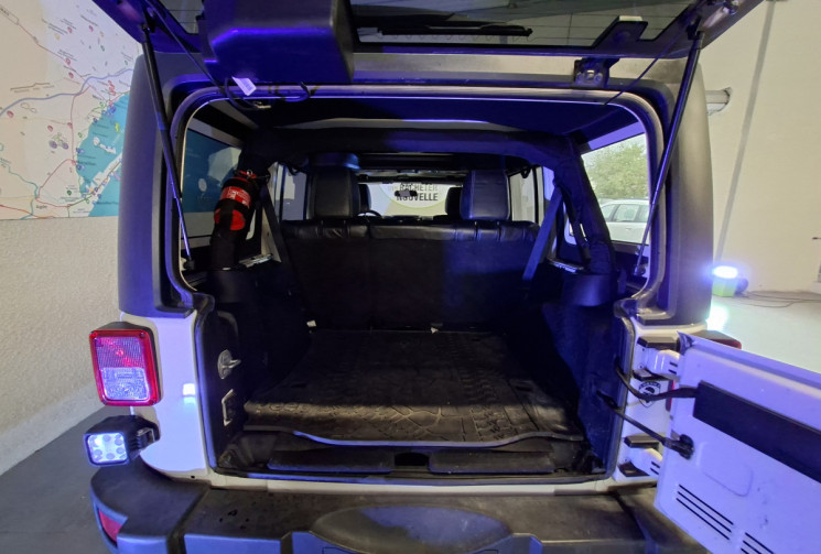 Jeep WRANGLER UNLIMITED 2.8 CRD 200 SPORT LONG HARD-TOP  5 PLACES GARANTIE 6 MOIS