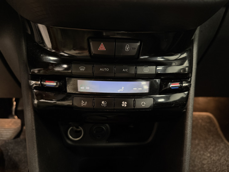 Peugeot 2008 1.2 PureTech 110 ch Allure S&S EAT6/Distribution faite