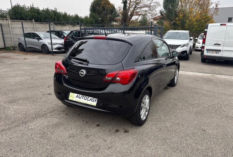 Opel Corsa E / 1.4 / 90 CH / COLOR EDITION