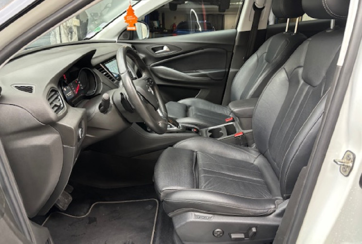 Opel Grandland X ULTIMATE 300cv 4x4 EAT8 Origine France / CAMERA 360° / SIEGE CHAUFFANT VENTILLÉ 