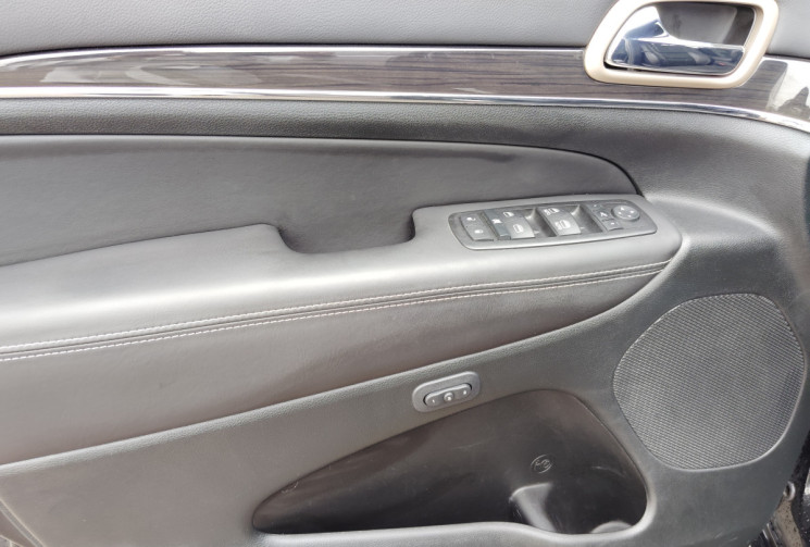 Jeep GRAND CHEROKEE 3.6 V6 Pentastar 286ch Flexfuel Overland BVA8