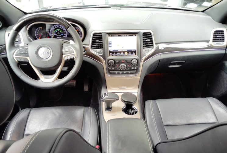 Jeep GRAND CHEROKEE 3.6 V6 Pentastar 286ch Flexfuel Overland BVA8