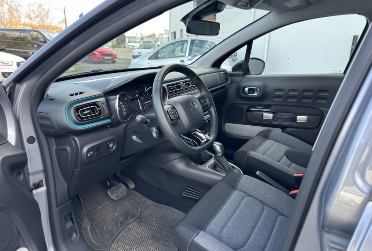 Citroën C3 Phase 2 1.2 PureTech EAT6 S&S 110 CV BVA SHINE