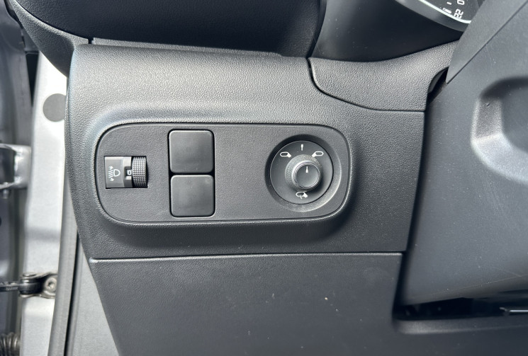 Citroën C3 Phase 2 1.2 PureTech EAT6 S&S 110 CV BVA SHINE