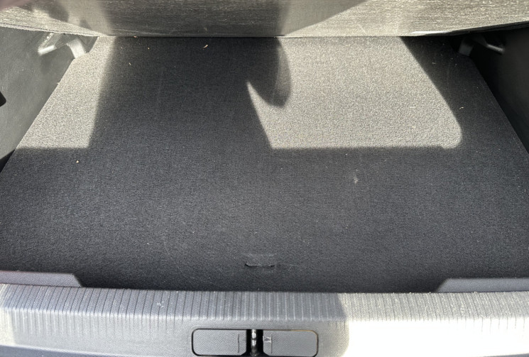 Peugeot 2008 Allure 1.5 BlueHDi 130 EAT8 / Carplay / i Cockpit 3D / Camera