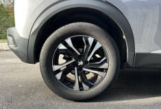 Peugeot 2008 Allure 1.5 BlueHDi 130 EAT8 / Carplay / i Cockpit 3D / Camera