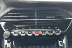 Peugeot 2008 Allure 1.5 BlueHDi 130 EAT8 / Carplay / i Cockpit 3D / Camera