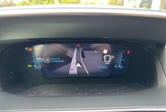 Peugeot 2008 Allure 1.5 BlueHDi 130 EAT8 / Carplay / i Cockpit 3D / Camera