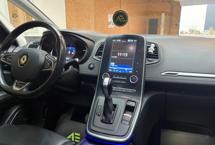 Renault GRAND SCENIC Renault 