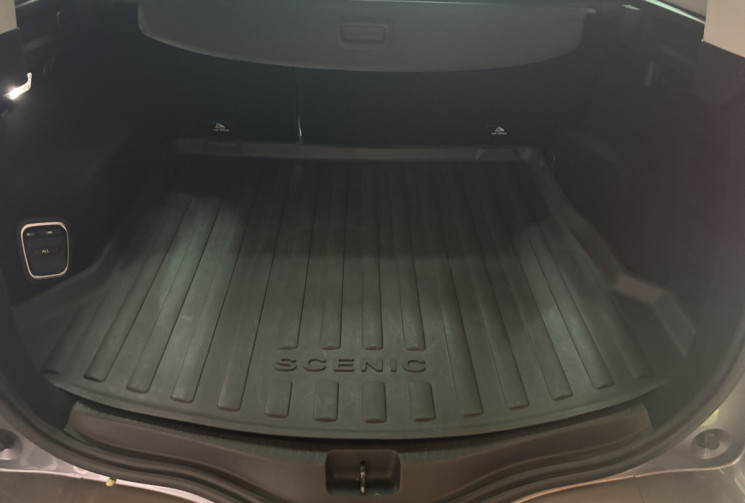 Renault GRAND SCENIC Renault Grand Scénic 1.6 DCI 160 pack Bose 