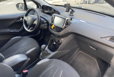 Peugeot 208 1.4 HDI 68 CH BUSINESS 5 PLACES distri ok