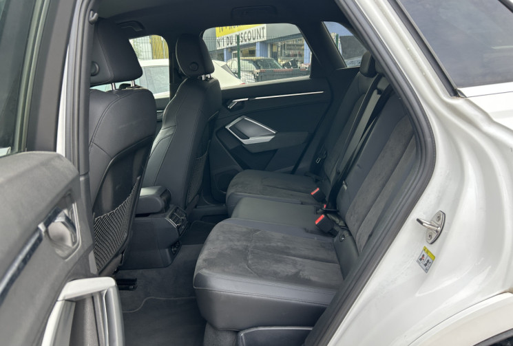 Audi Q3 40 TDI 190 Ch Design Luxe Quattro S-tronic 7 * CARPLAY * VOLANT MEPLAT * FULL LED