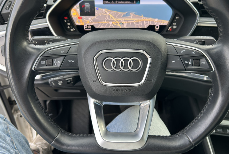 Audi Q3 40 TDI 190 Ch Design Luxe Quattro S-tronic 7 * CARPLAY * VOLANT MEPLAT * FULL LED