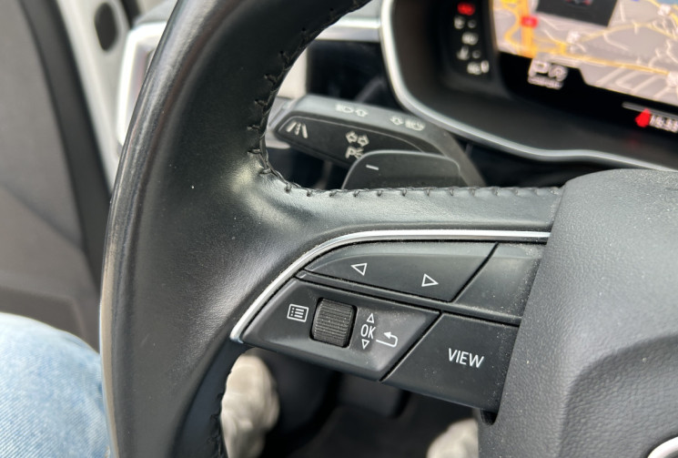 Audi Q3 40 TDI 190 Ch Design Luxe Quattro S-tronic 7 * CARPLAY * VOLANT MEPLAT * FULL LED