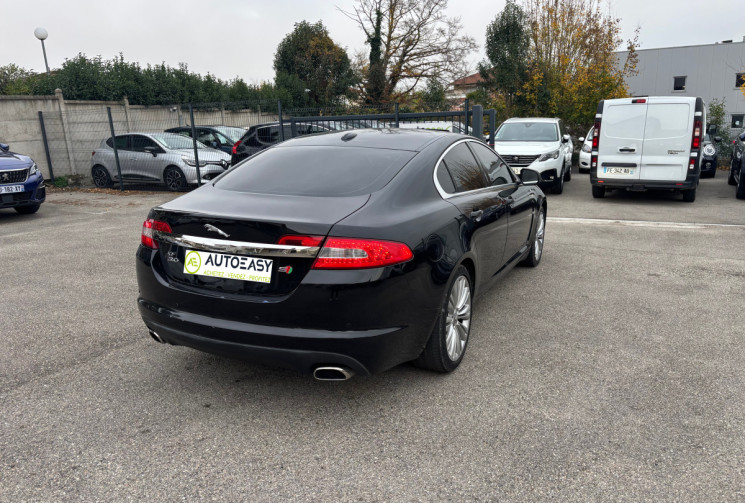 Jaguar XF 3.0D / 275 CH / LUXE PREMIUM 