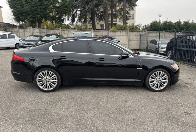 Jaguar XF 3.0D / 275 CH / LUXE PREMIUM 