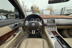 Jaguar XF 3.0D / 275 CH / LUXE PREMIUM 